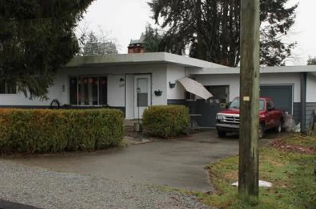 516 COCHRANE AVENUE, Coquitlam, BC — Residential for Sale - Photo 2