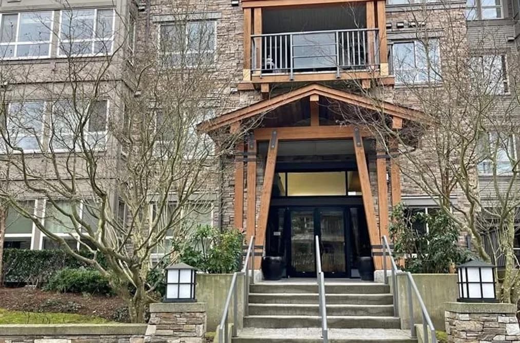518 3132 DAYANEE SPRINGS BOULEVARD, Coquitlam BC V3E 0B5 - Photo 1