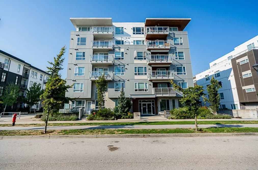 519 13963 105 BOULEVARD, Surrey, BC — Residential for Sale - Photo 2