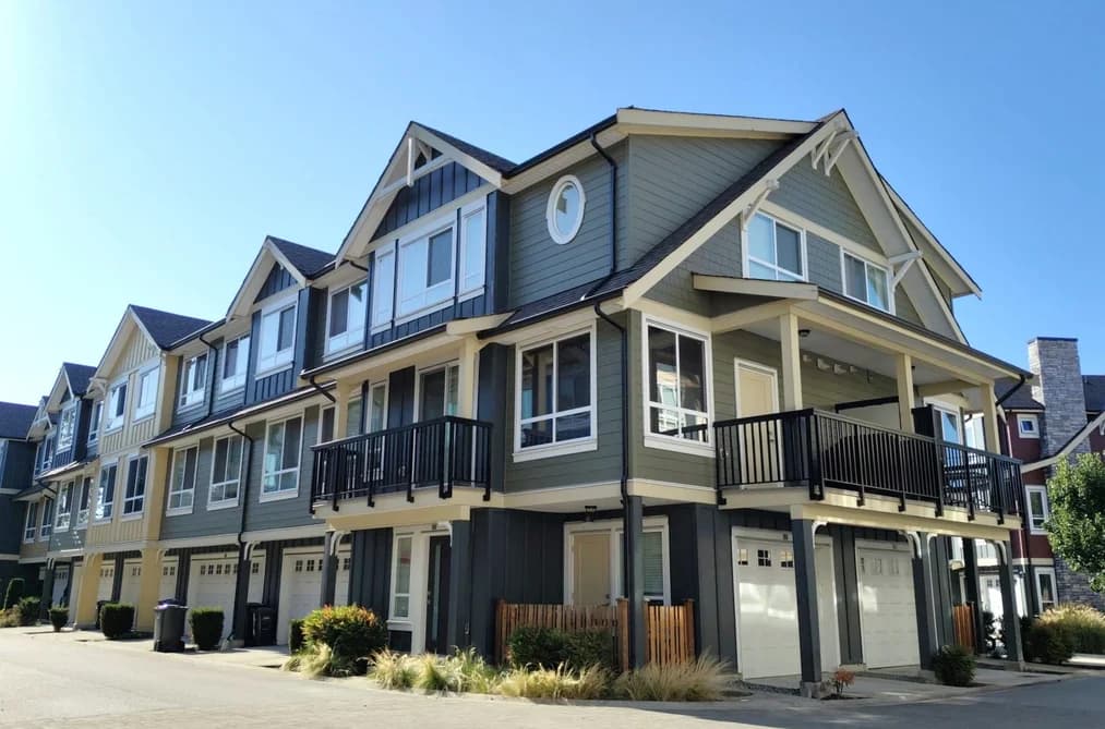 52 430 DUNCAN STREET, New Westminster, BC — Residential for Sale - Main Photo