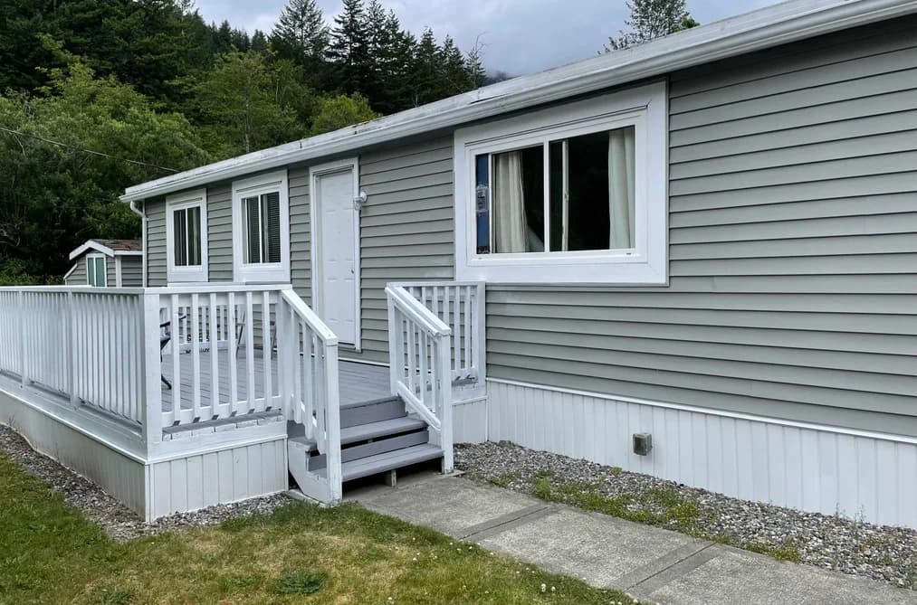 52 65367 KAWKAWA LAKE ROAD, Hope, BC — Residential for Sale - Photo 2