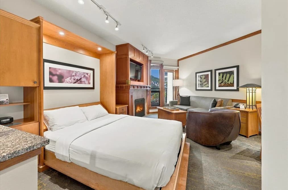 520 4320 SUNDIAL CRESCENT, Whistler, BC — Residential for Sale - Photo 2