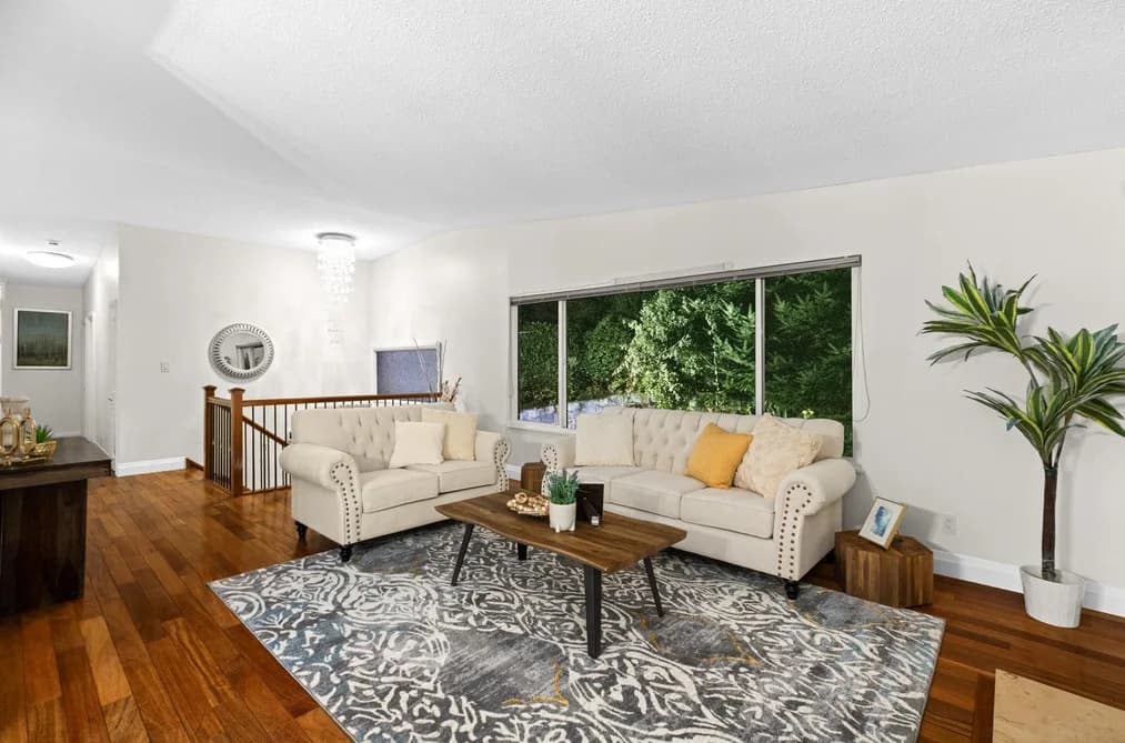 520 BALLANTREE PLACE, West Vancouver, BC — Residential for Sale - Photo 2