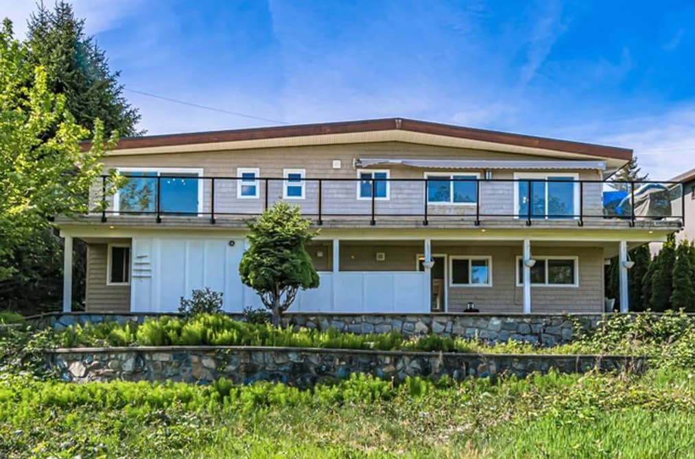520 BALLANTREE PLACE, West Vancouver, BC — Residential for Sale - Photo 2