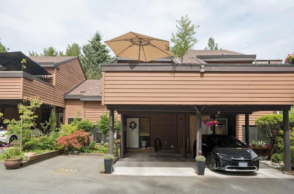 520 CARDIFF WAY, Port Moody, BC — Residential for Sale - Main Photo