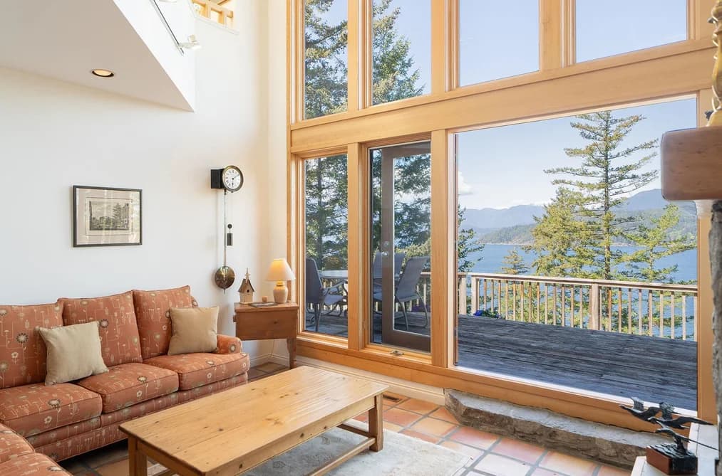 520 SMUGGLERS COVE ROAD, Bowen Island, BC — Residential for Sale - Main Photo