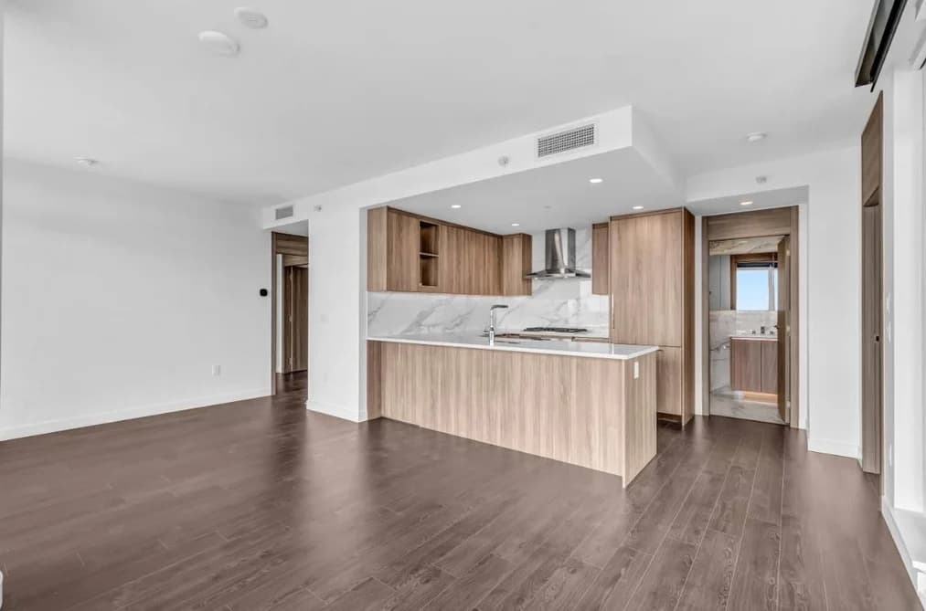 5206 4880 LAUGHEED HIGHWAY, Burnaby, BC — Residential for Sale - Photo 2
