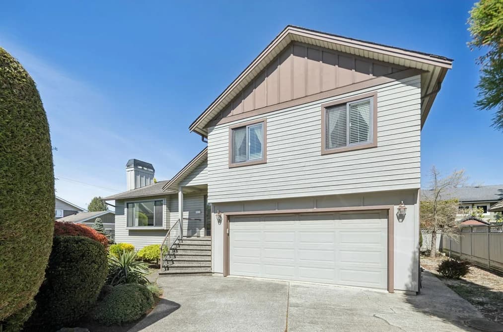 5215 BENTLEY PLACE, Delta, BC — Residential for Sale - Photo 2