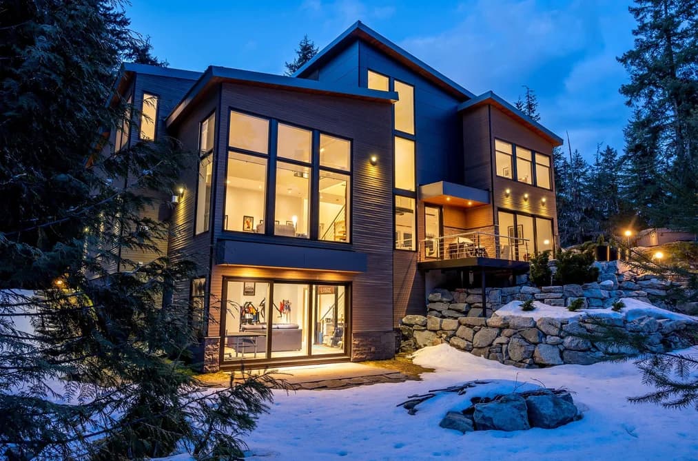 5221 JORDAN LANE, Whistler, BC — Residential for Sale - Main Photo