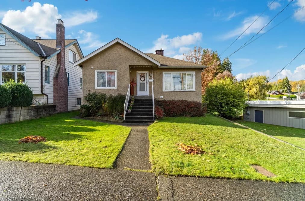 523 KELLY STREET, New Westminster, BC — Residential for Sale - Main Photo