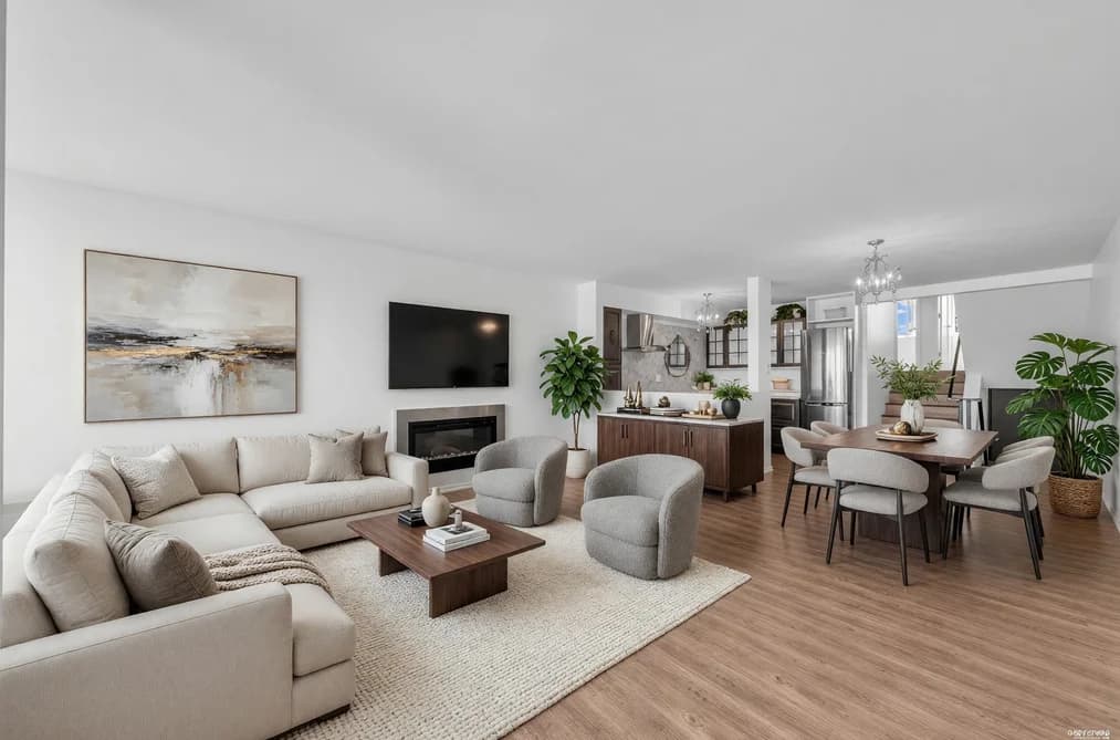 524 666 LEG IN BOOT SQUARE, Vancouver, BC — Residential for Sale - Photo 2