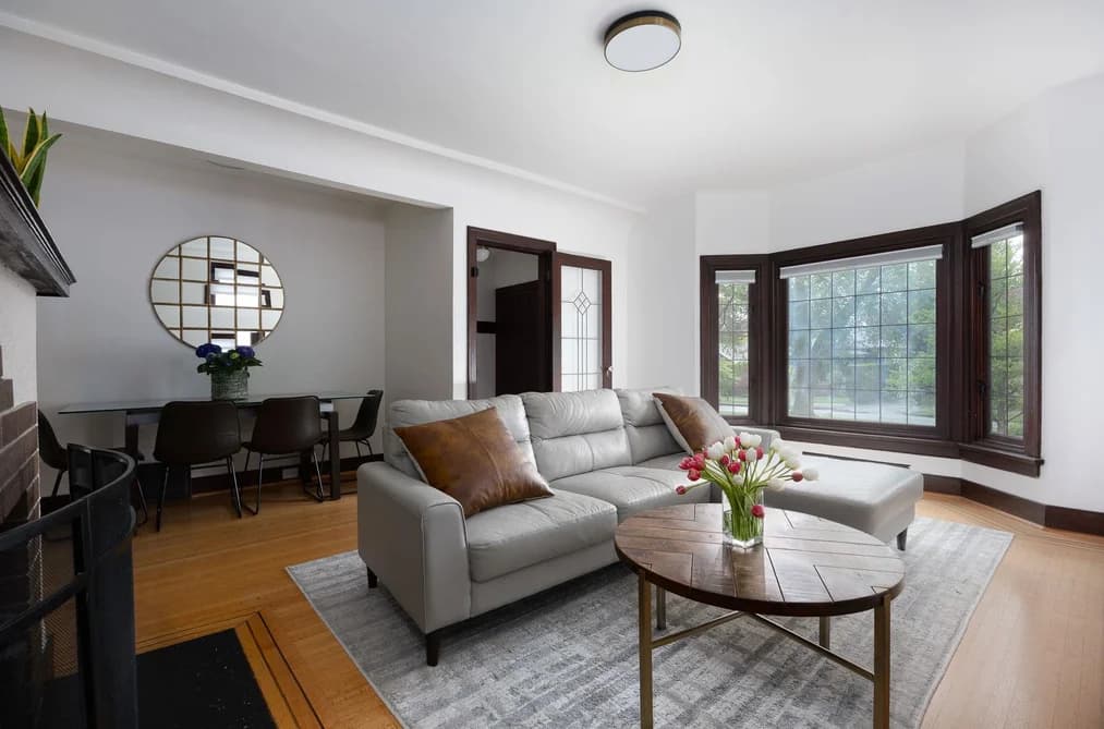 524 SECOND STREET, New Westminster, BC — Residential for Sale - Photo 2