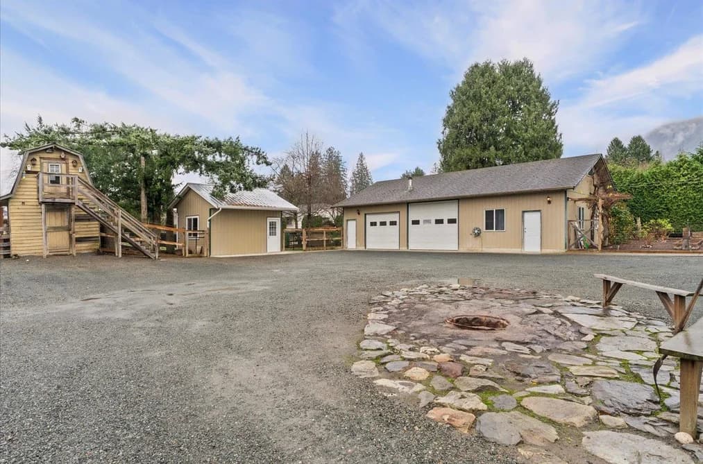52464 YALE ROAD, Rosedale, BC — Residential for Sale - Photo 2