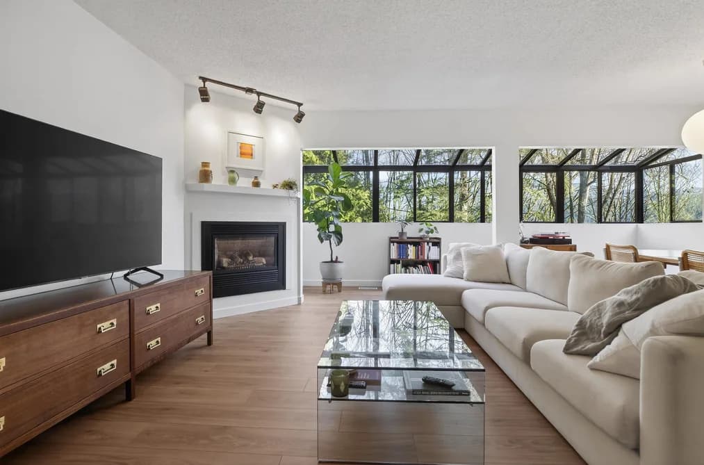 526 CARDIFF WAY, Port Moody, BC — Residential for Sale - Main Photo