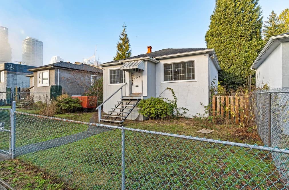 5263 IMPERIAL STREET, Burnaby, BC — Residential for Sale - Main Photo
