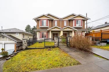 Half Duplex for sale at 528 Sixteen Street New Westminster British Columbia - MLS: R3133671