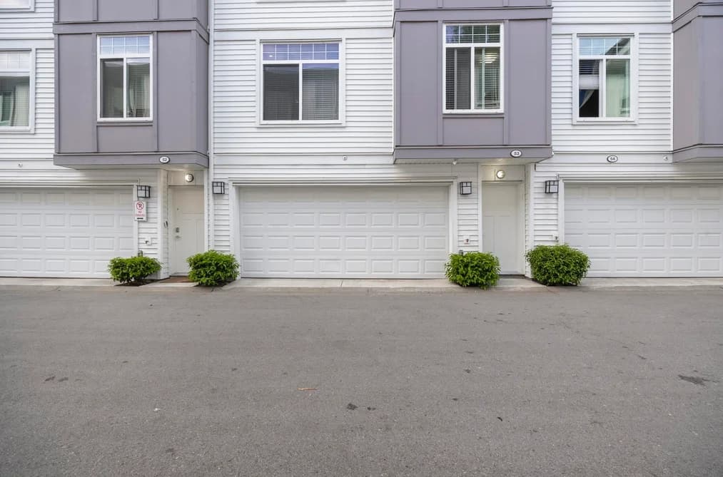 53 11267 133 STREET, Surrey, BC — Residential for Sale - Photo 2