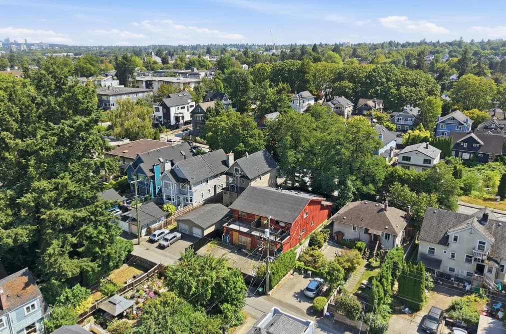 53 W 12TH AVENUE, Vancouver, BC — Residential for Sale - Photo 2