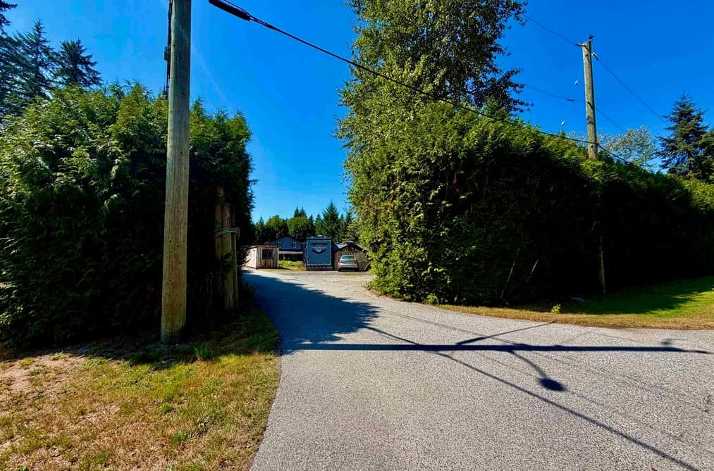 5307 246A STREET, Langley, BC — Residential for Sale - Photo 2