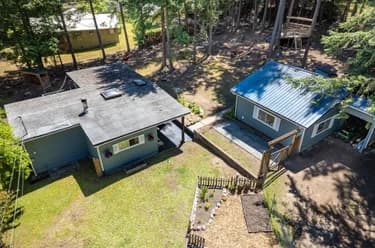 House for sale at 531 Arbutus Drive Mayne Island British Columbia - MLS: R3146921