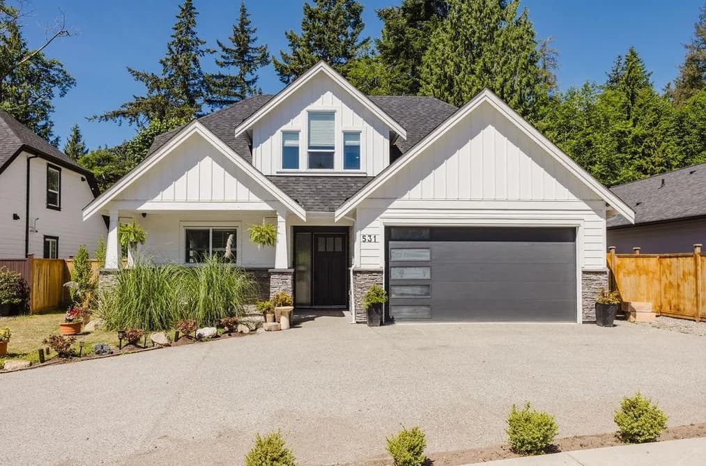 531 JORDAN WAY, Gibsons, BC — Residential for Sale - Main Photo