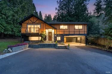 House for sale at 5325 Marine Drive West Vancouver British Columbia - MLS: R3102268