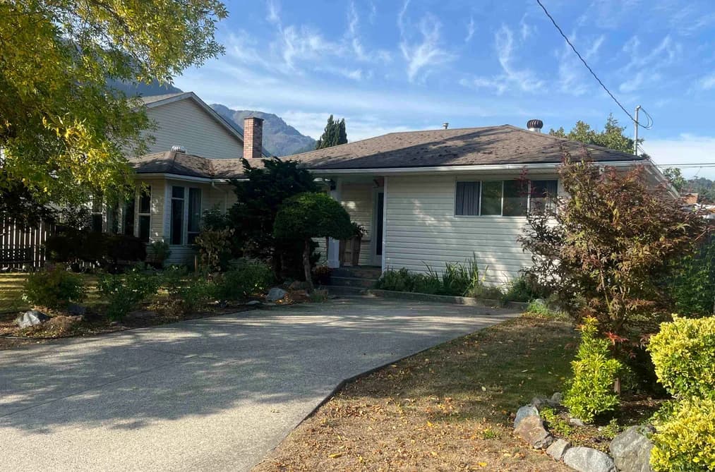 533 RUPERT STREET, Hope, BC — Residential for Sale - Main Photo