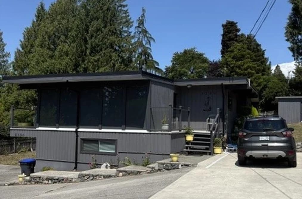 5350 BENNER ROAD, Sechelt, BC — Residential for Sale - Main Photo
