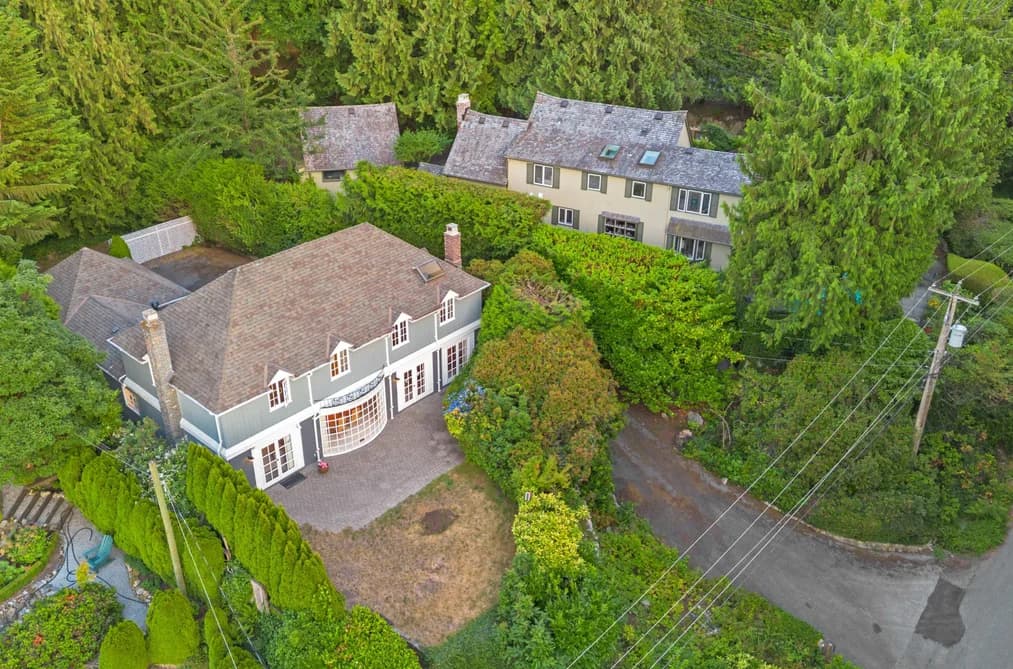 5384 KEW CLIFF ROAD, West Vancouver, BC — Residential for Sale - Main Photo