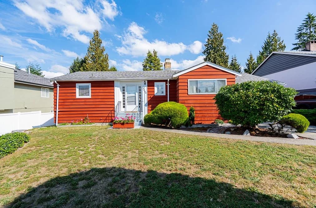 5388 HALLEY AVENUE, Burnaby, BC — Residential for Sale - Photo 2