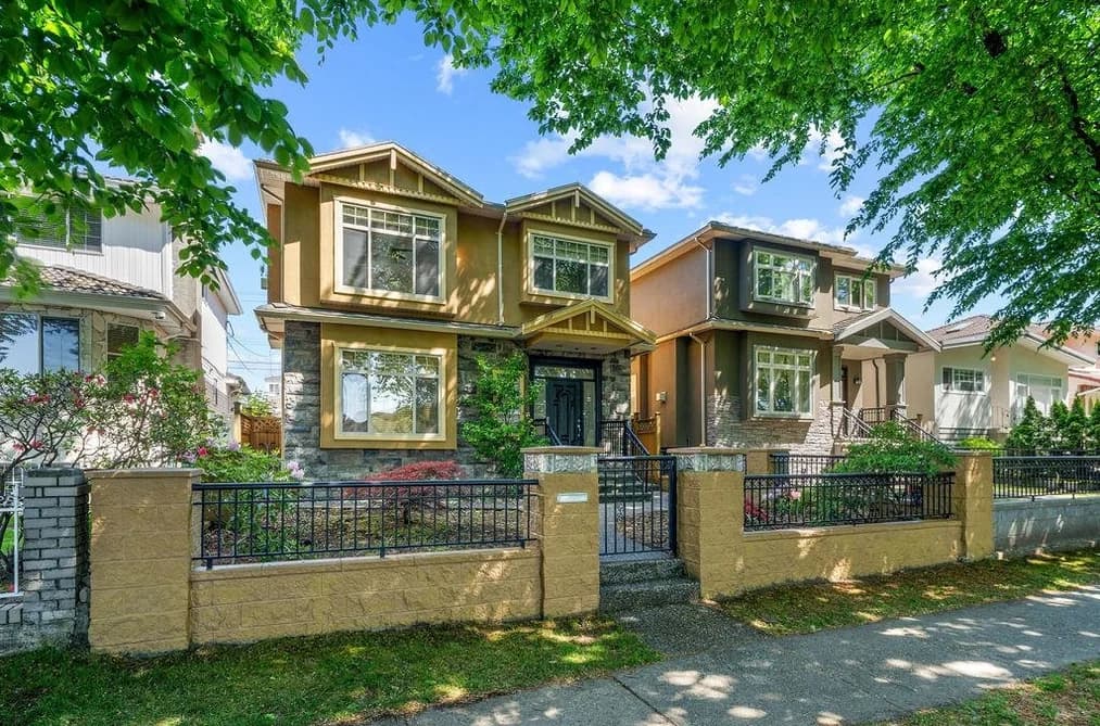 5388 SHERBROOKE STREET, Vancouver, BC — Residential for Sale - Photo 2