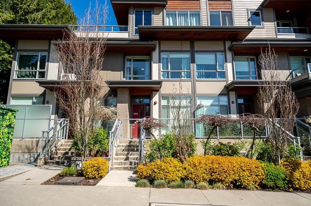 5423 LOUGHEED HIGHWAY, Burnaby, BC — Residential for Sale - Main Photo