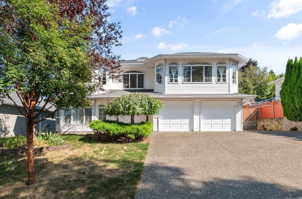 5440 HIGHROAD CRESCENT, Chilliwack, BC — Residential for Sale - Photo 2