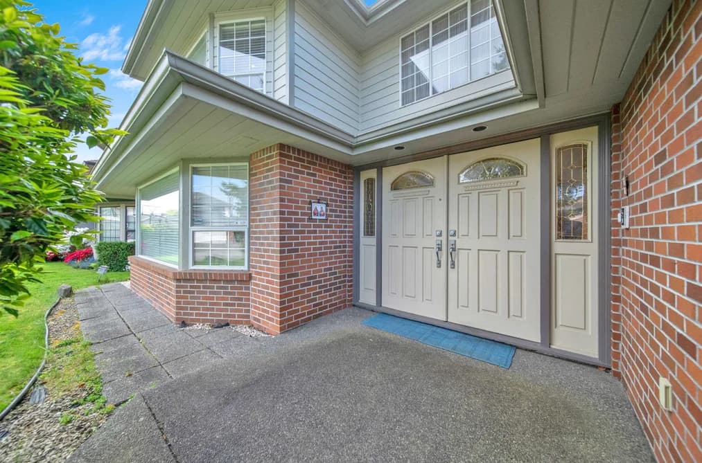 5451 MYTKO CRESCENT, Richmond, BC — Residential for Sale - Photo 2