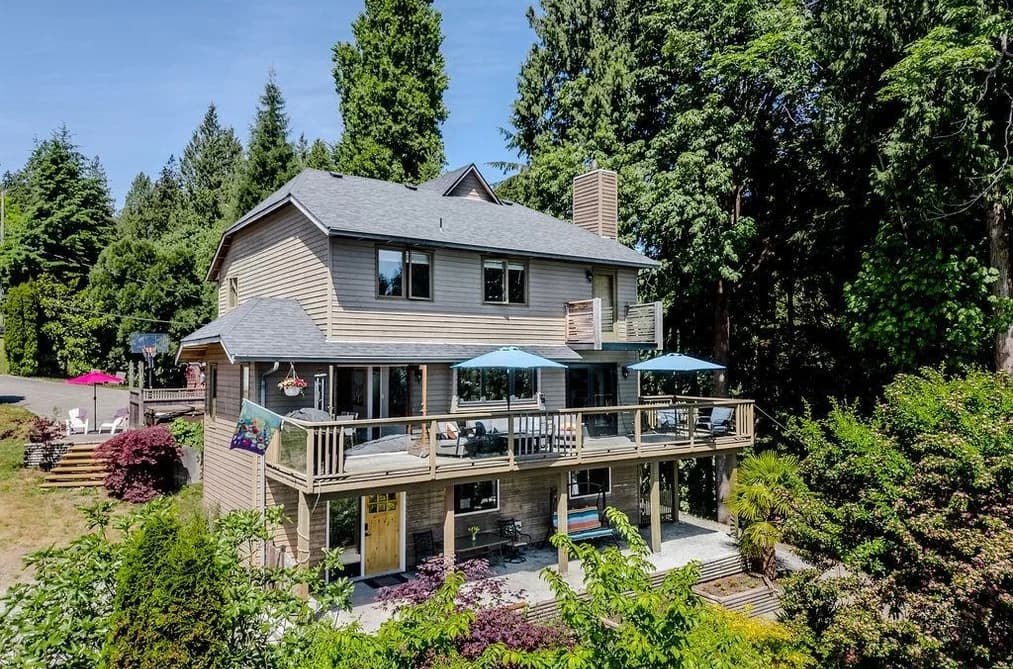 5454 WAKEFIELD ROAD, Sechelt, BC — Residential for Sale - Main Photo