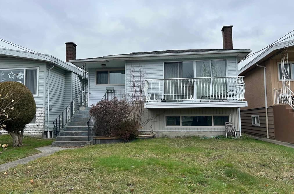 5463 PORTLAND STREET, Burnaby, BC — Residential for Sale - Main Photo