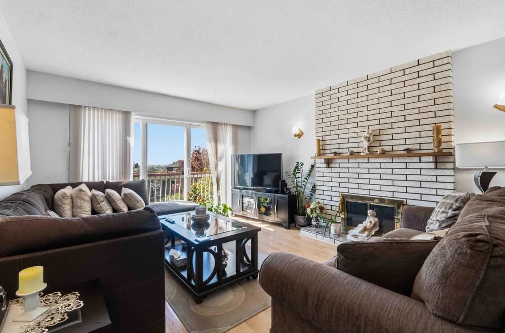 549 E 56TH AVENUE, Vancouver, BC — Residential for Sale - Main Photo