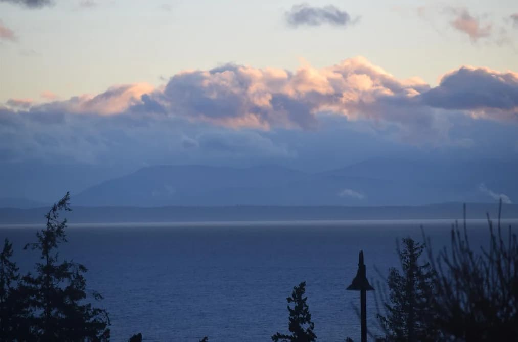 5537 PEREGRINE CRESCENT, Sechelt, BC — Residential for Sale - Photo 2