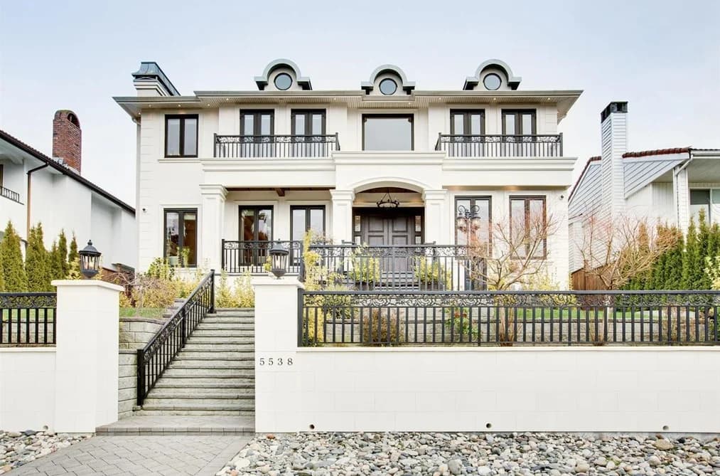 5538 MEADEDALE DRIVE, Burnaby, BC — Residential for Sale - Main Photo