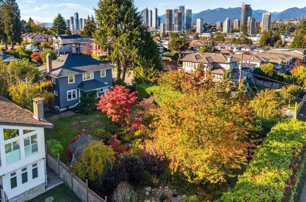 5558 LAUREL STREET, Burnaby, BC — Residential for Sale - Main Photo