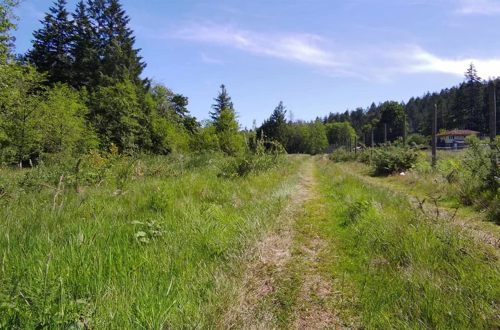 556 E BLUFF ROAD, Galiano Island, BC — Land for Sale - Main Photo