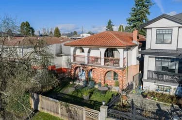 House for sale at 557 E 58th Avenue Vancouver British Columbia - MLS: R3081121