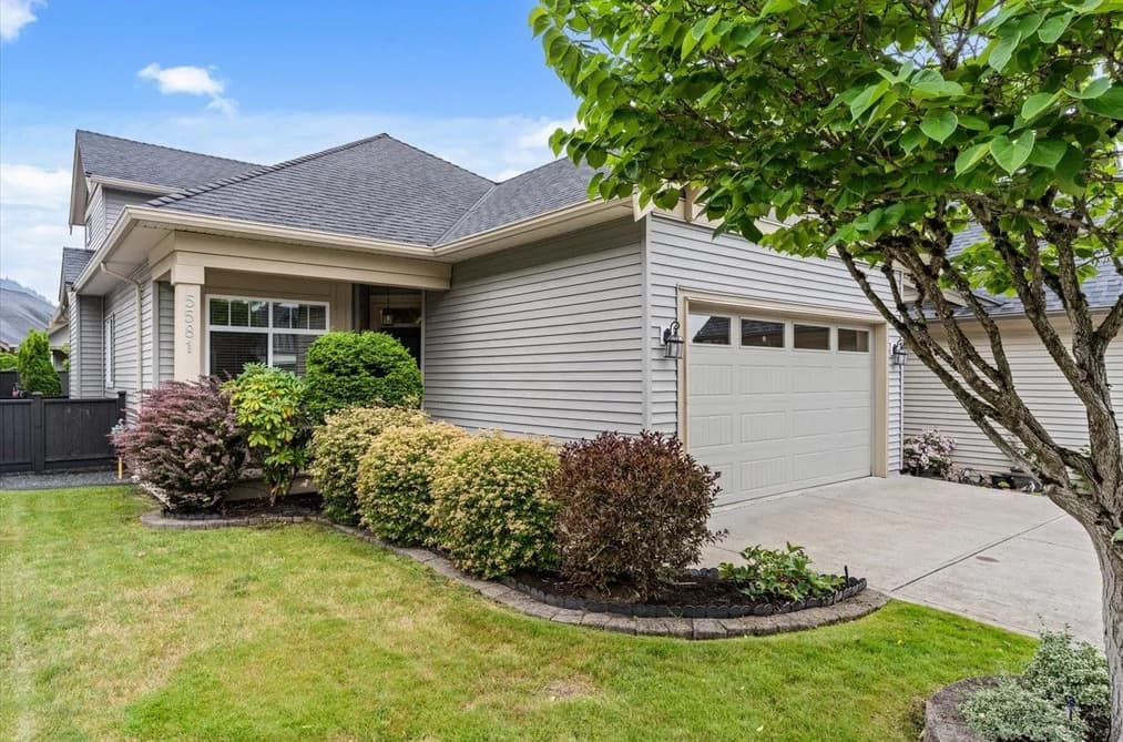 5581 CRAWLEY DRIVE, Chilliwack, BC — Residential for Sale - Main Photo