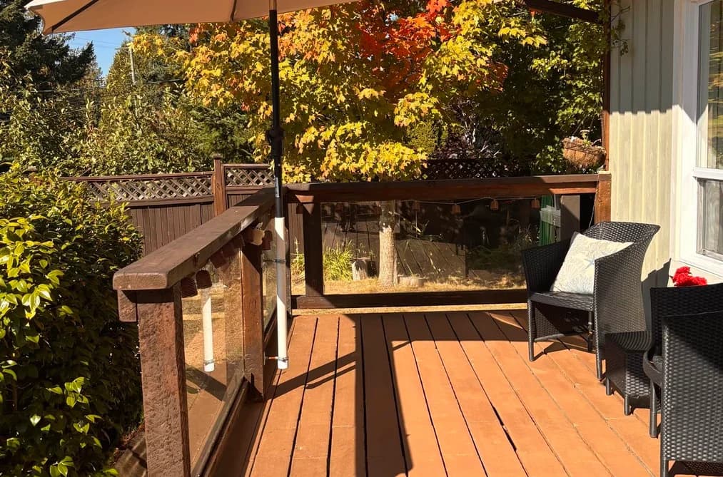 5582 EMERSON ROAD, Sechelt, BC — Residential for Sale - Photo 2