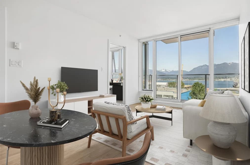 559 955 E HASTINGS STREET, Vancouver, BC — Residential for Sale - Main Photo