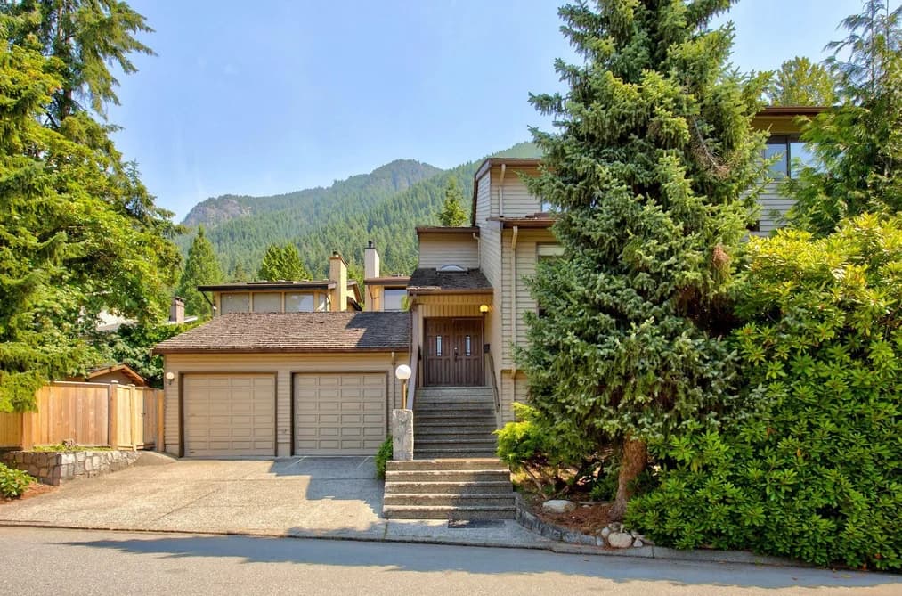 5600 GROUSEWOODS PLACE, North Vancouver, BC — Residential for Sale - Main Photo
