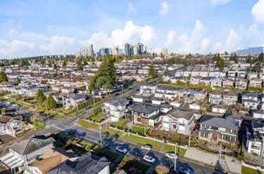 House for sale at 5619 Portland Street Burnaby British Columbia - MLS: R3089969