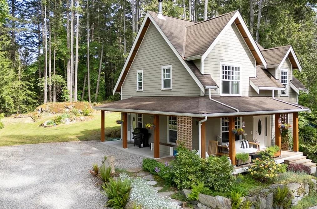 5626 CURRAN ROAD, Halfmoon Bay, BC — Residential for Sale - Photo 2