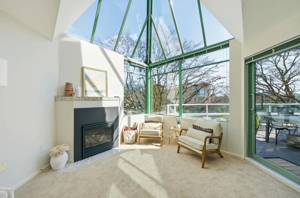 565 17TH STREET, West Vancouver, BC — Residential for Sale - Photo 2