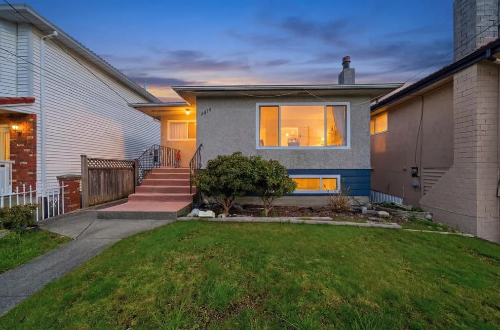 5679 CLINTON STREET, Burnaby, BC — Residential for Sale - Main Photo